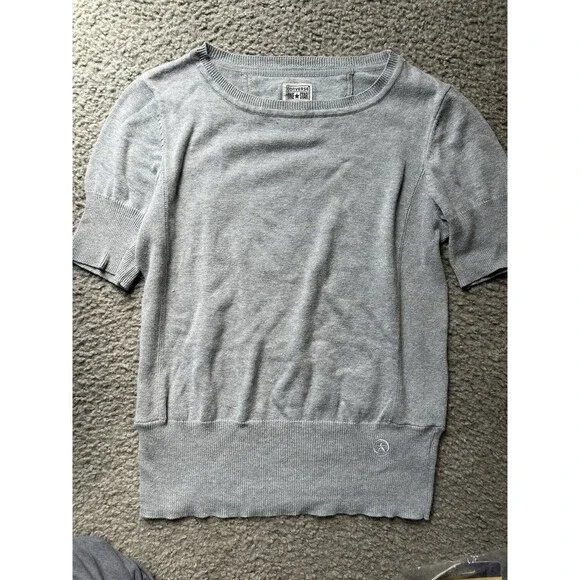 Converse Tops Converse One Star Gray Short Sleeve Sweater Jrs